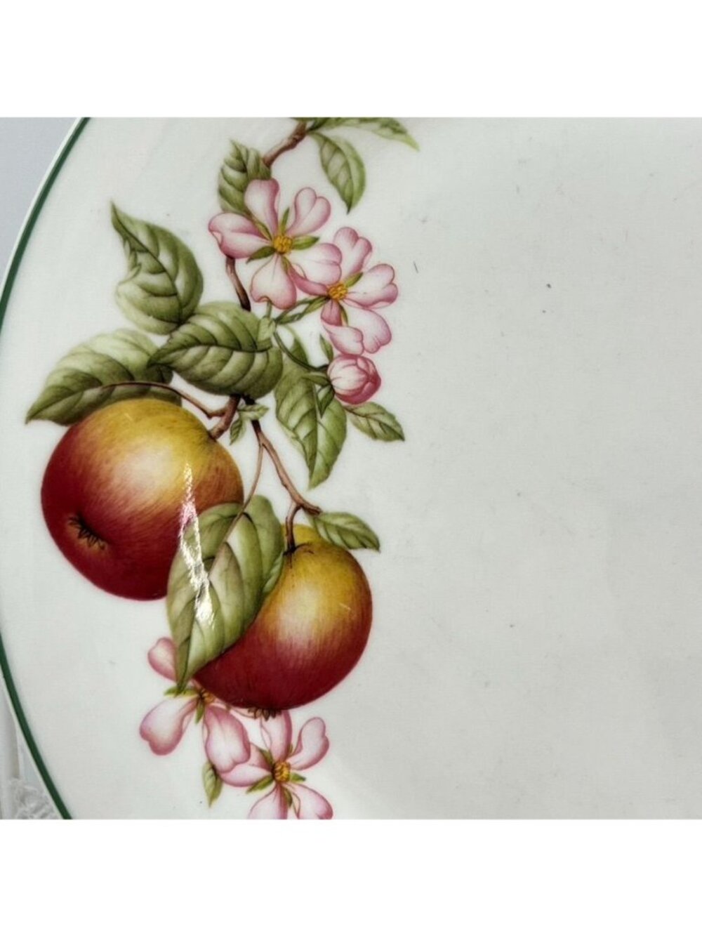 Royal Doulton China 4 Ashberry Dinner Plates 10.5" Fruit England White - Picture 5 of 12